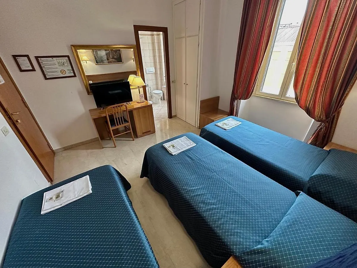 Hotel Principe Di Piemonte Rome