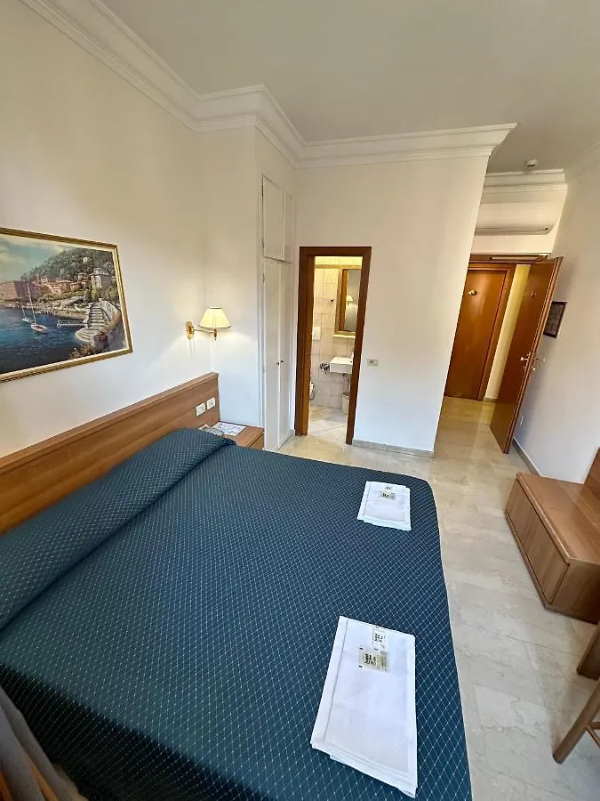 Hotel Principe Di Piemonte Rome