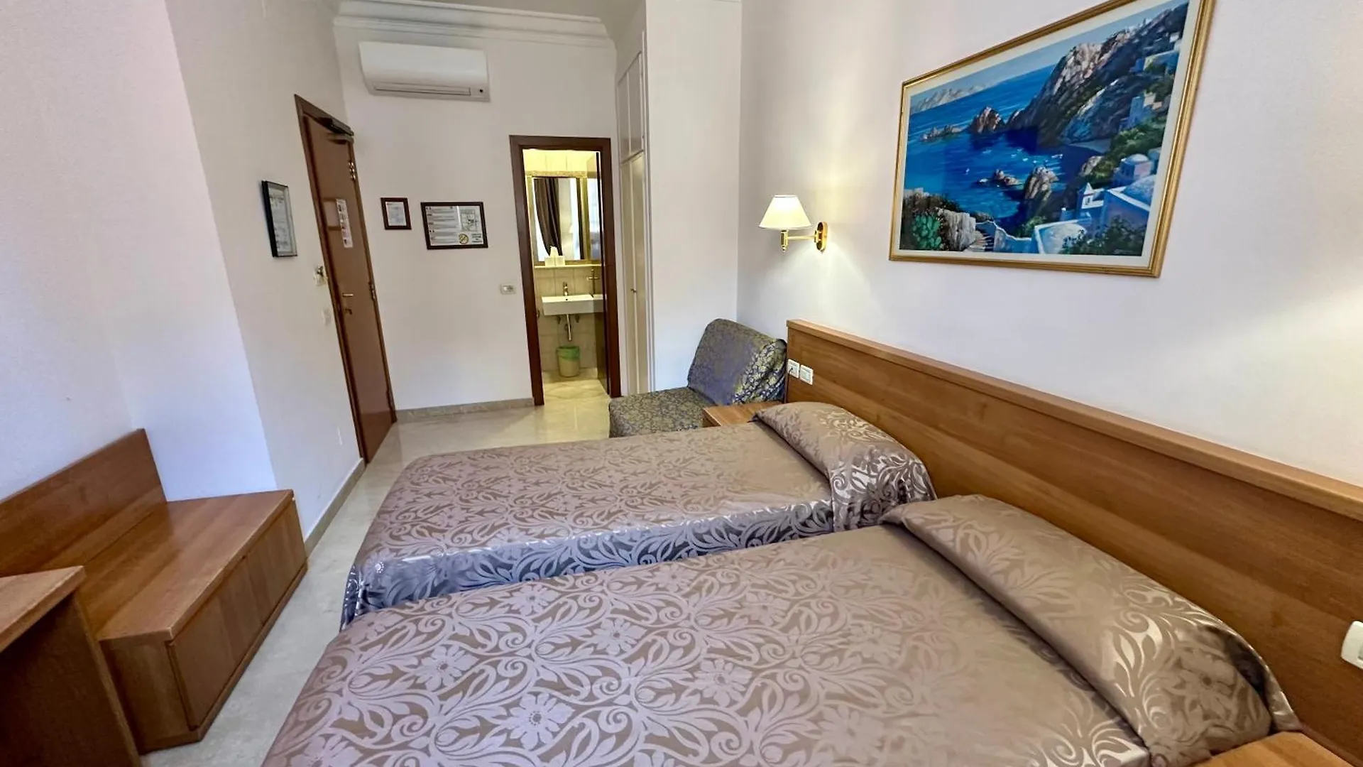 ***  Hotel Principe Di Piemonte Rome Italy