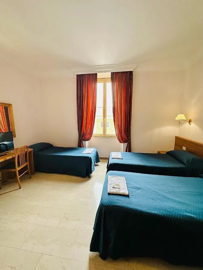 ***  Hotel Principe Di Piemonte Roma Italia
